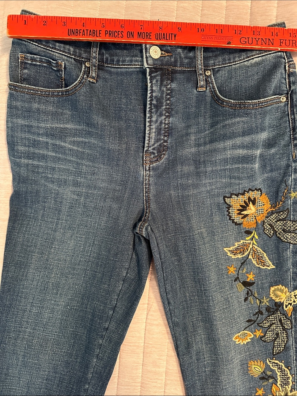 So slimming girlfriend slim leg ankle jeans by Chico
